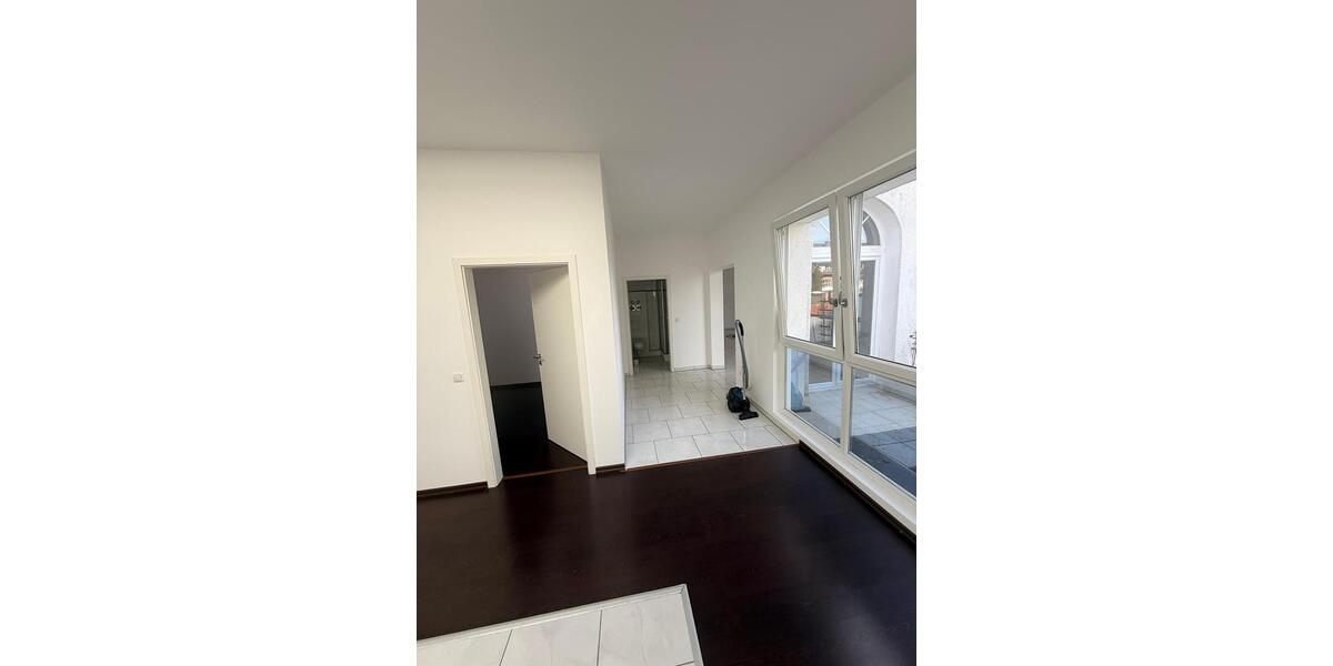 Einfamilienhaus Frechen - 5 Zimmer, 170 m&sup2;, 2.300&euro; | Angebot:26652878