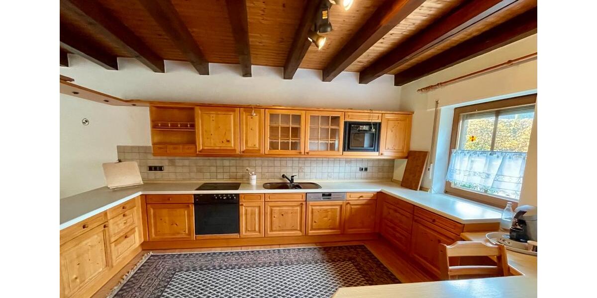 Einfamilienhaus Roetgen - 8 Zimmer, 250 m&sup2;, 639.000&euro; | Angebot:24865556