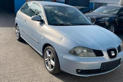 Seat Ibiza 276.533 km 700 &euro; Aachen 52086