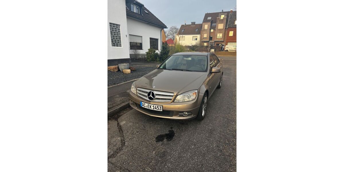 Mercedes-Benz C 180 170.000 km 8.500 &euro; Alsdorf 52477