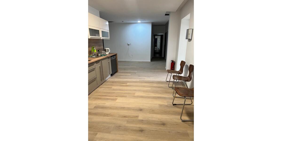 Etagenwohnung Würselen - 1 Zimmer, 100 m&sup2;, 580&euro; | Angebot:25369371