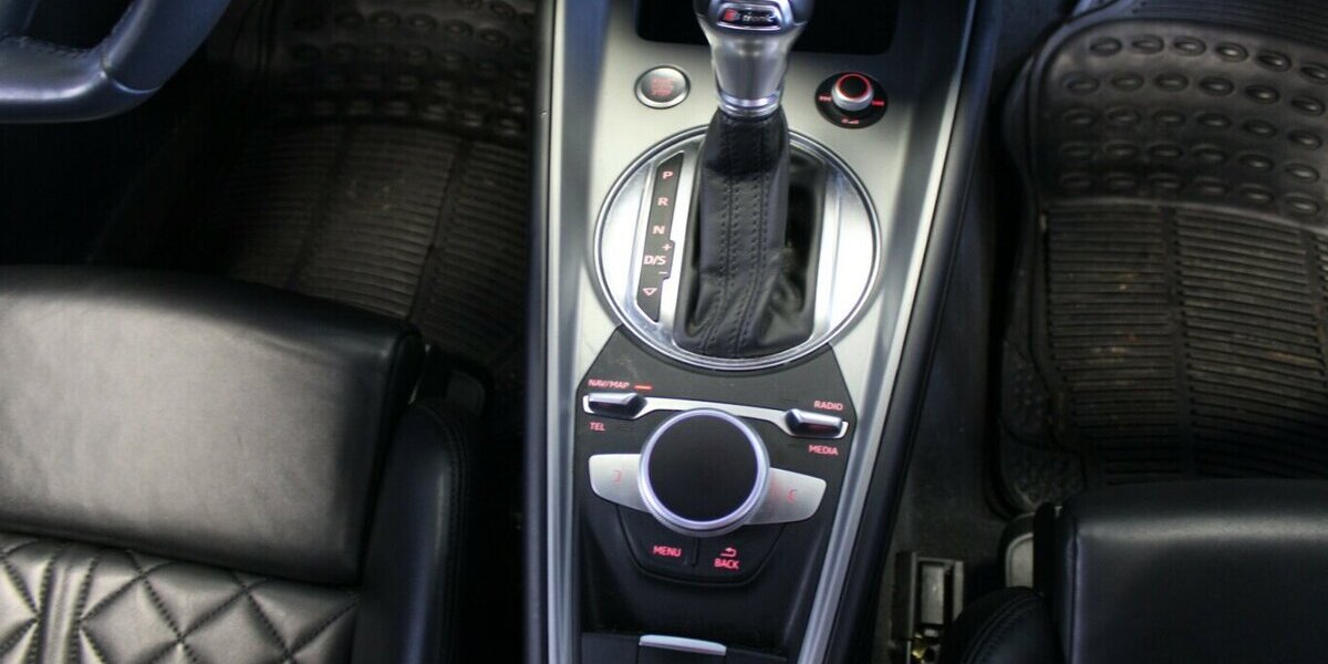 Audi TT 1.8 TFSI S tronic S Line Paket 153.939 km 19.980 &euro; Euskirchen 53881