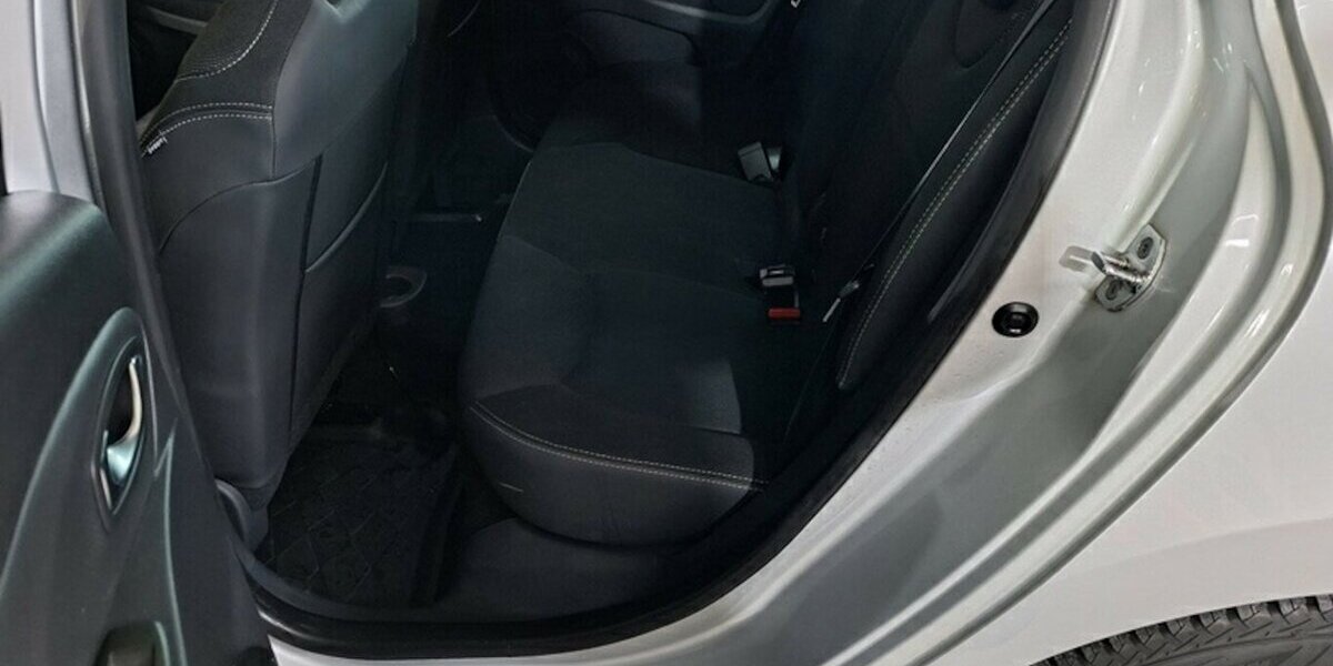 Renault Clio Navi Klimatr.Temp.Alu 1.Hd TÜV neu GARANTIE 45.000 km 12.500 &euro; Erftstadt 50374