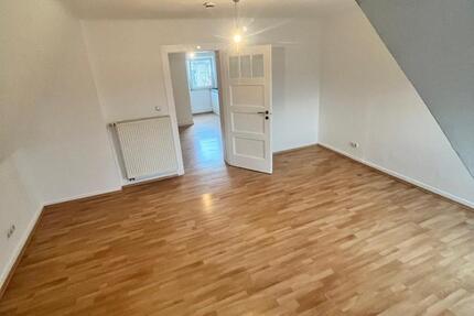 Wohnung Aachen Aachen-Mitte - 2 Zimmer, 55 m&sup2;, 600&euro; | Angebot:25479701