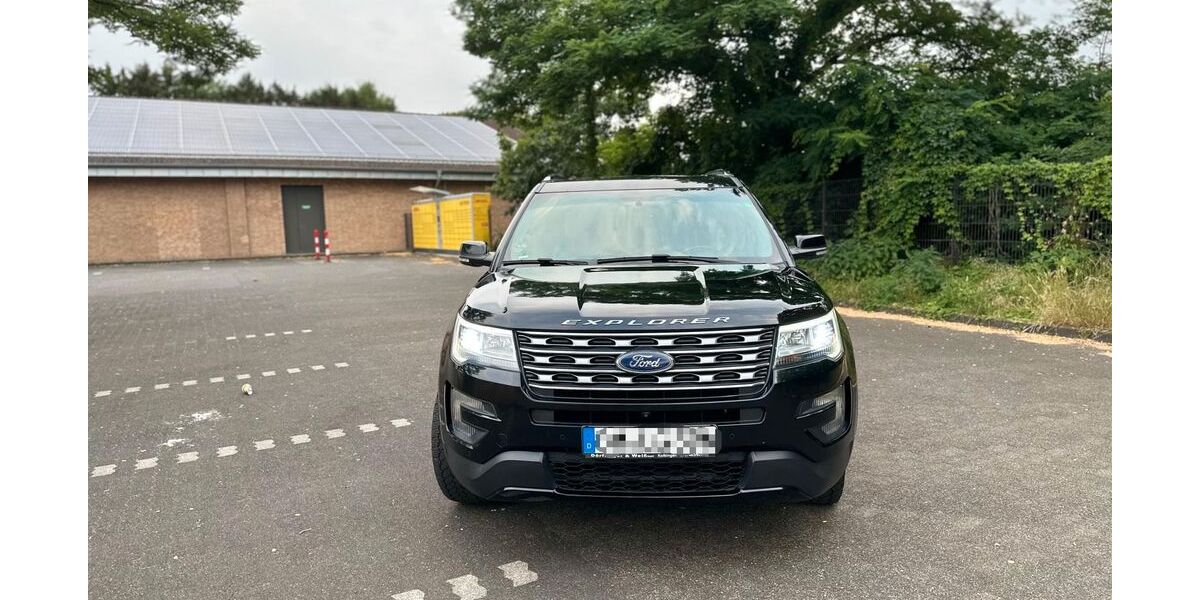 Ford Explorer 185.200 km 17.000 &euro; Kerpen 50169