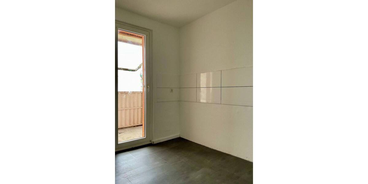 Etagenwohnung Düren Wörthsiedlung - 4 Zimmer, 90 m&sup2;, 630&euro; | Angebot:26818346