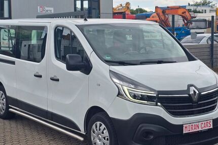 Renault Trafic 94.906 km 17.999 &euro; Düren 52353