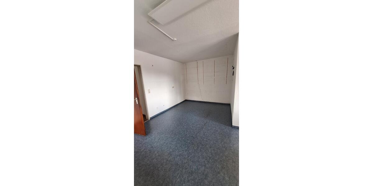 Etagenwohnung Aachen Aachen-Mitte - 1 Zimmer, 28 m&sup2;, 200&euro; | Angebot:25570081