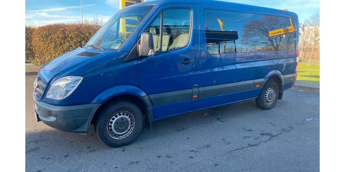 Mercedes-Benz Sprinter 348.000 km 11.990 &euro; Düren 52349