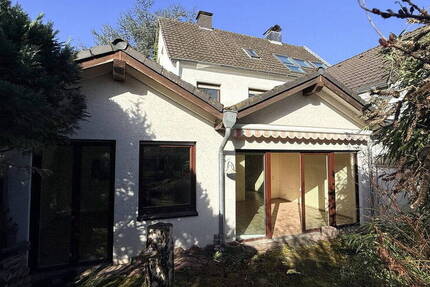 Haus Köln Merheim - 5 Zimmer, 154 m&sup2;, 459.980&euro; | Angebot:26038890