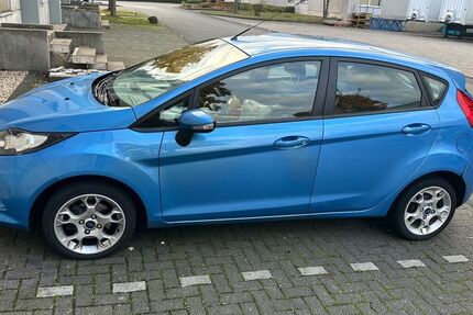 Ford Fiesta 195.000 km 3.300 &euro; Hürth 50354