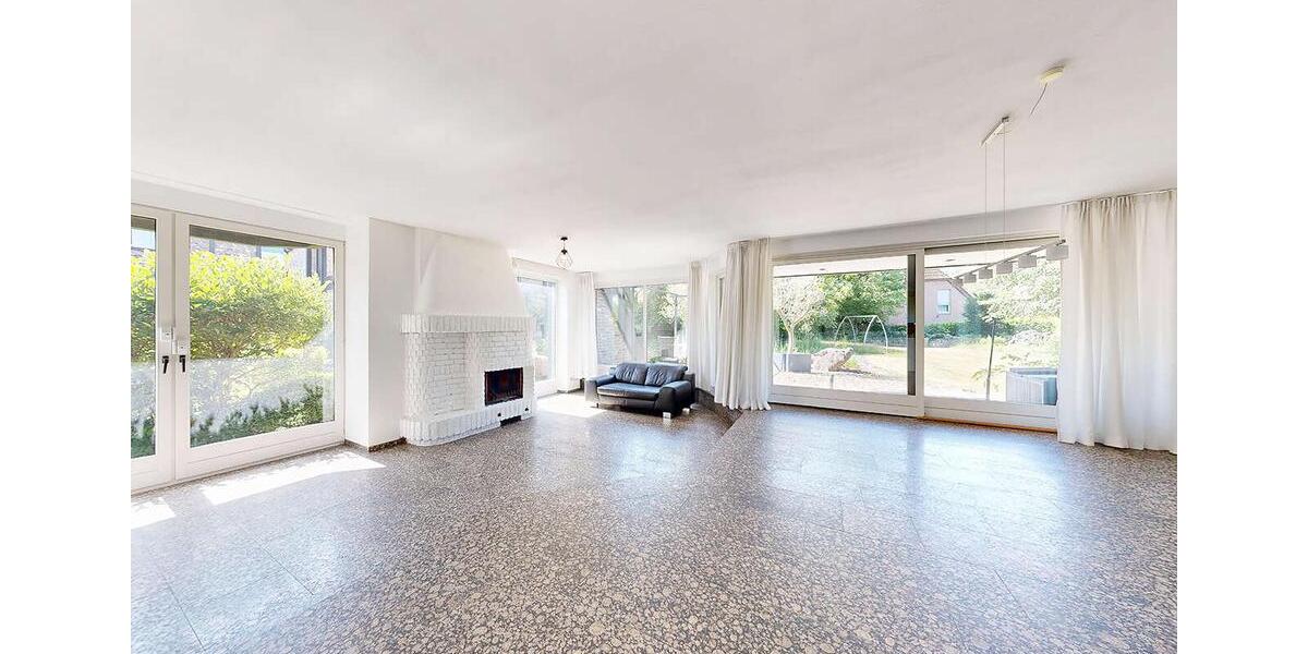 Einfamilienhaus Aachen Aachen-Mitte - 6 Zimmer, 317 m&sup2;, 3.000&euro; | Angebot:25904892