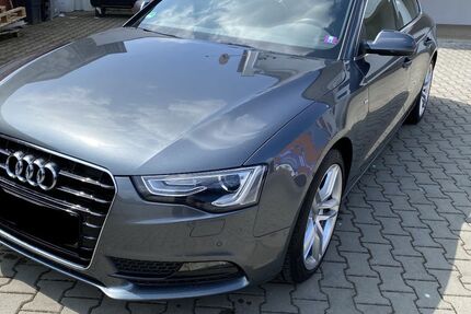 Audi A5 177.000 km 14.500 &euro; Aachen 52070