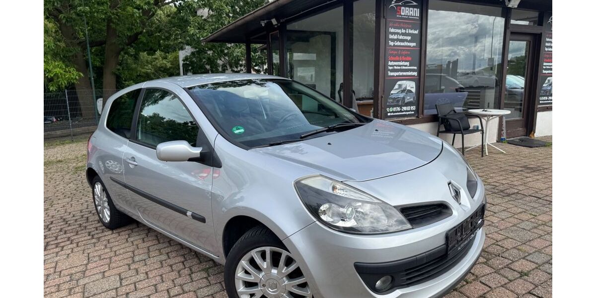 Renault Clio 152.736 km 1.750 &euro; Stolberg 52222