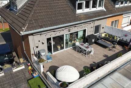 Haus Eschweiler / Dürwiß Dürwiß - 10 Zimmer, 300 m&sup2;, 499.000&euro; | Angebot:25851380