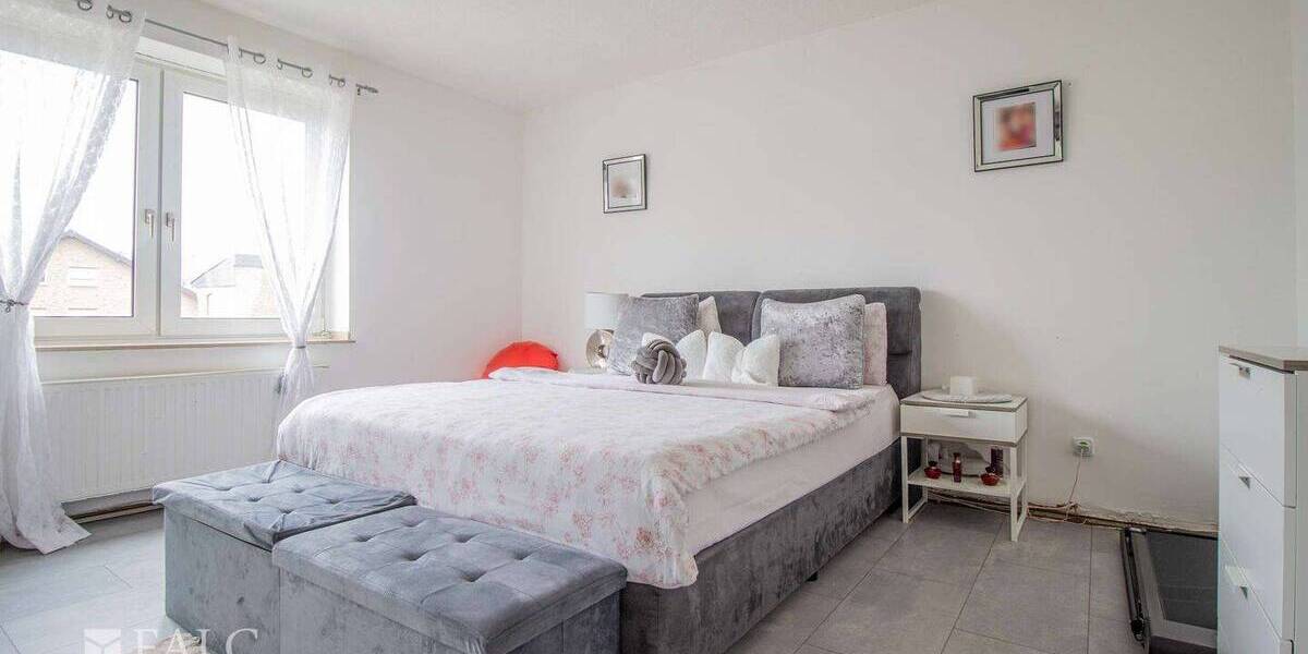 Mehrfamilienhaus, Wohnhaus Eschweiler Röthgen - 1 Zimmer, 285 m&sup2;, 499.000&euro; | Angebot:26017673