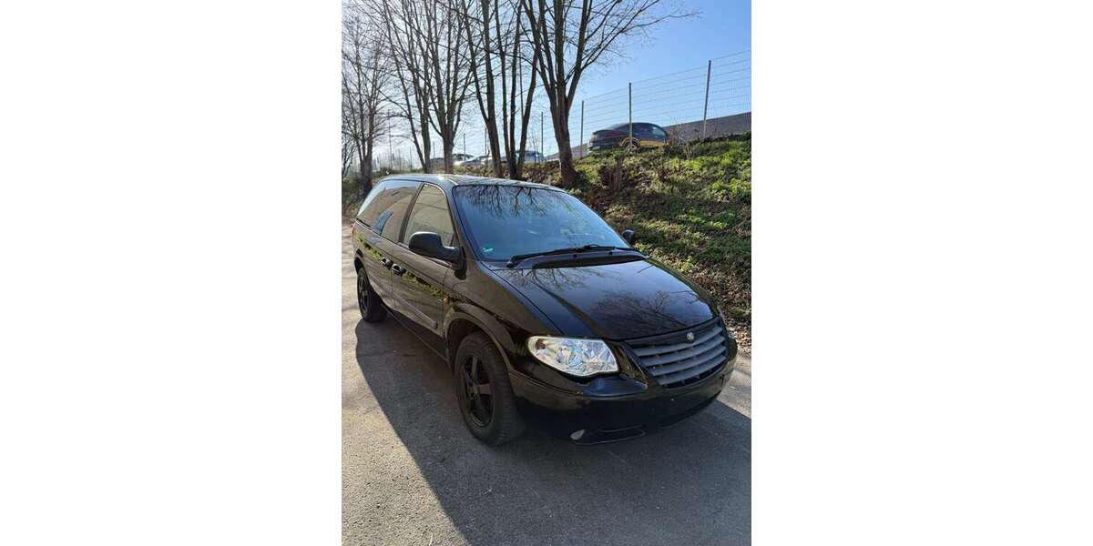 Chrysler Voyager 237.500 km 2.800 &euro; Haaren (Aachen) 52080