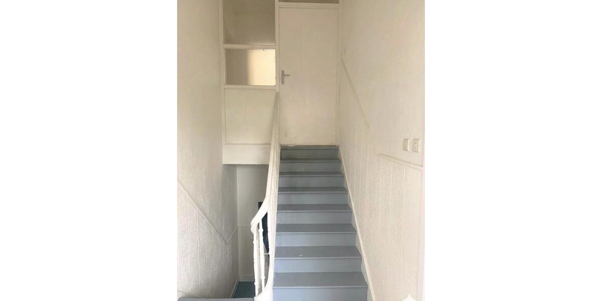 Etagenwohnung Düren Mariaweiler-Hoven - 4 Zimmer, 133 m&sup2;, 1.250&euro; | Angebot:26489416