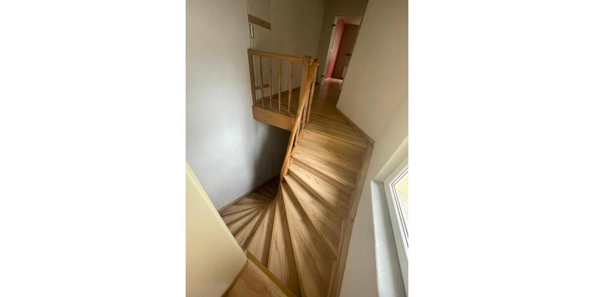 Reihenhaus Euskirchen - 4 Zimmer, 90 m&sup2;, 1.300&euro; | Angebot:26652622