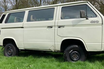 VW T3 Caravelle 220.000 km 17.500 &euro; Aachen 52076