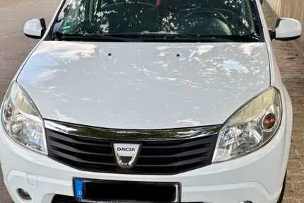 Dacia Sandero 191.000 km 1.350 &euro; Brühl 50321