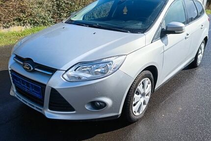 Ford Focus 143.000 km 4.400 &euro; Erftstadt 50374