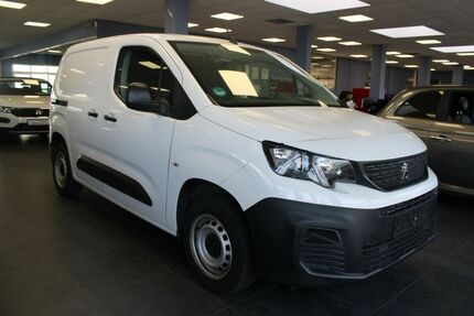 Peugeot Partner 62.260 km 11.980 &euro; Euskirchen 53881