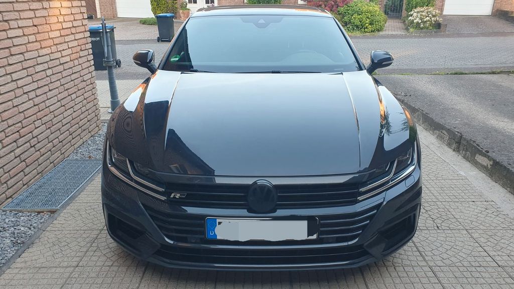 VW Arteon 96.300 km 21.900 &euro; Bedburg 50181