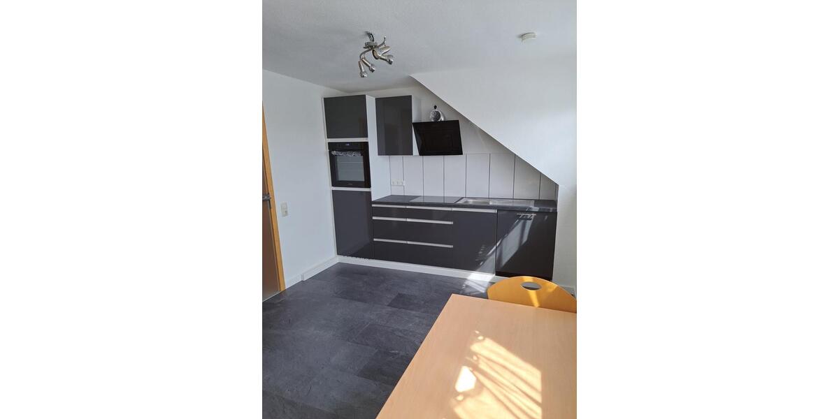 Dachgeschoßwohnung Aachen Aachen-Mitte - 2 Zimmer, 60 m&sup2;, 720&euro; | Angebot:26316408