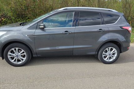 Ford Kuga 58.411 km 12.500 &euro; Weilerswist 53919