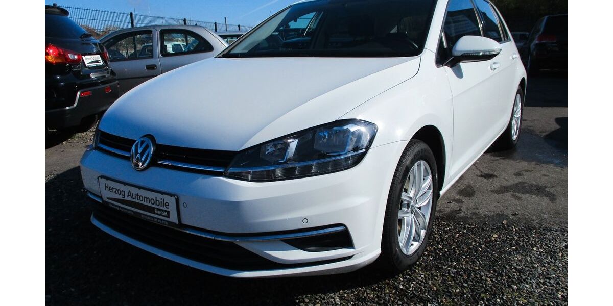 VW Golf 93.000 km 11.790 &euro; Stolberg 52223