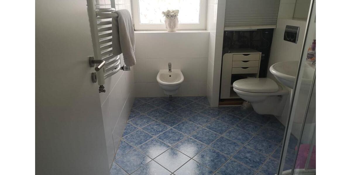 Dachgeschoßwohnung Aachen Aachen-Mitte - 1 Zimmer, 45 m&sup2;, 450&euro; | Angebot:26591551