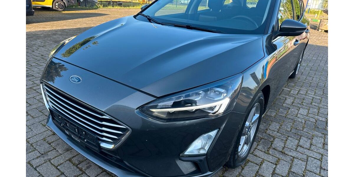 Ford Focus 110.000 km 13.999 &euro; würselen 52146