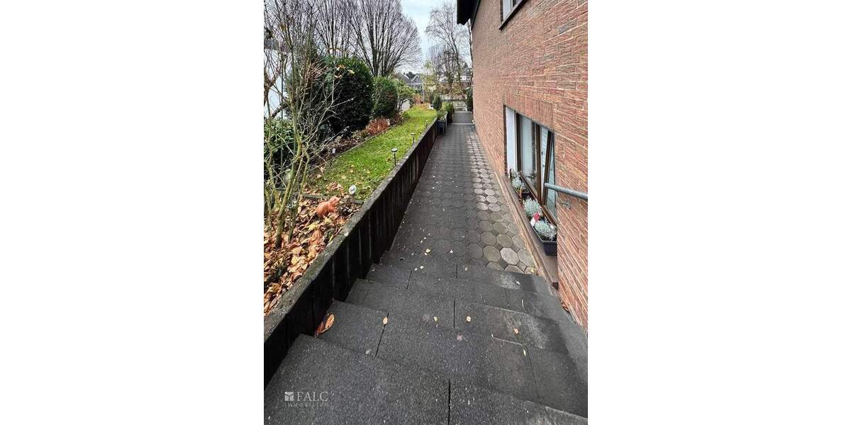 Etagenwohnung Bergheim Glessen - 7 Zimmer, 214 m&sup2;, 469.000&euro; | Angebot:25696518