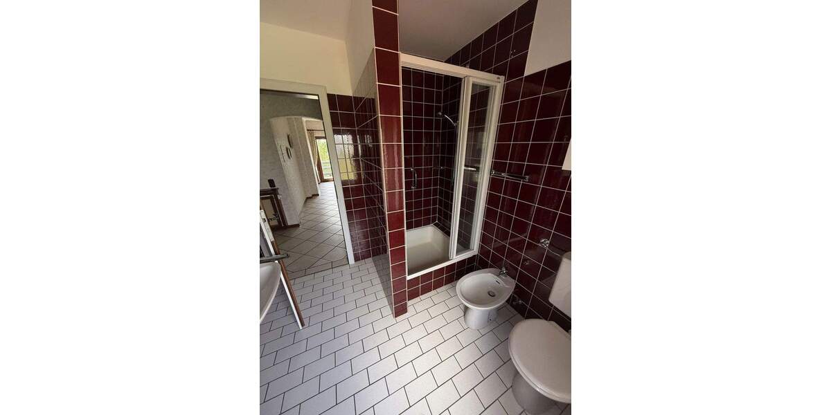 Einfamilienhaus Würselen - 7 Zimmer, 143 m&sup2;, 479.000&euro; | Angebot:25731511