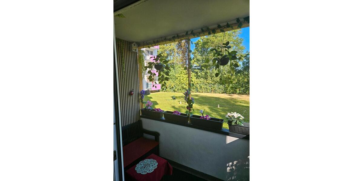 Erdgeschoßwohnung Kerpen - 3 Zimmer, 64 m&sup2;, 175.000&euro; | Angebot:24650343