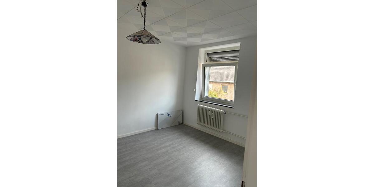 Etagenwohnung Aachen Eilendorf - 2 Zimmer, 63 m&sup2;, 600&euro; | Angebot:25384560