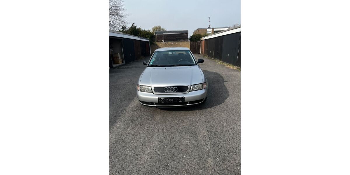 Audi A4 179.116 km 2.800 &euro; Frechen 50226