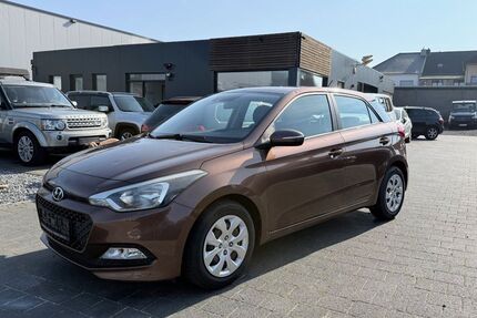 Hyundai i20 91.809 km 5.300 &euro; Übach Palenberg 52531