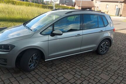 VW Golf Sportsvan 60.000 km 12.750 &euro; Schmidt 52385