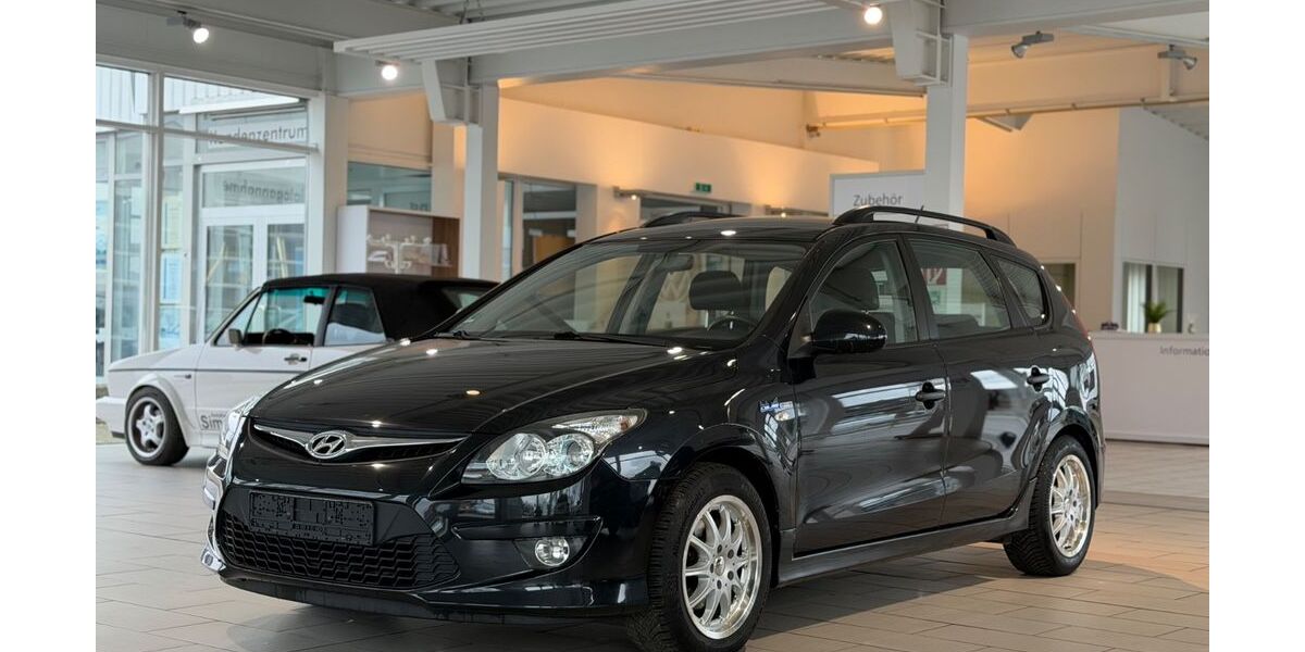 Hyundai i30 93.000 km 6.499 &euro; Inden 52459