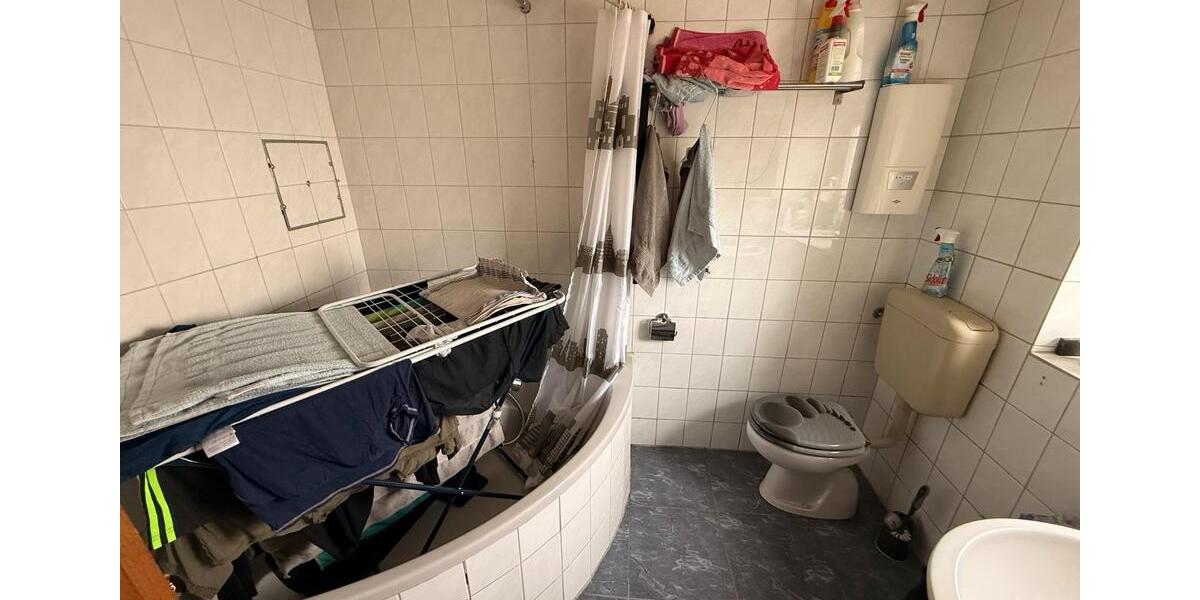 Reihenhaus Eschweiler - 3 Zimmer, 62 m&sup2;, 90.000&euro; | Angebot:26021168