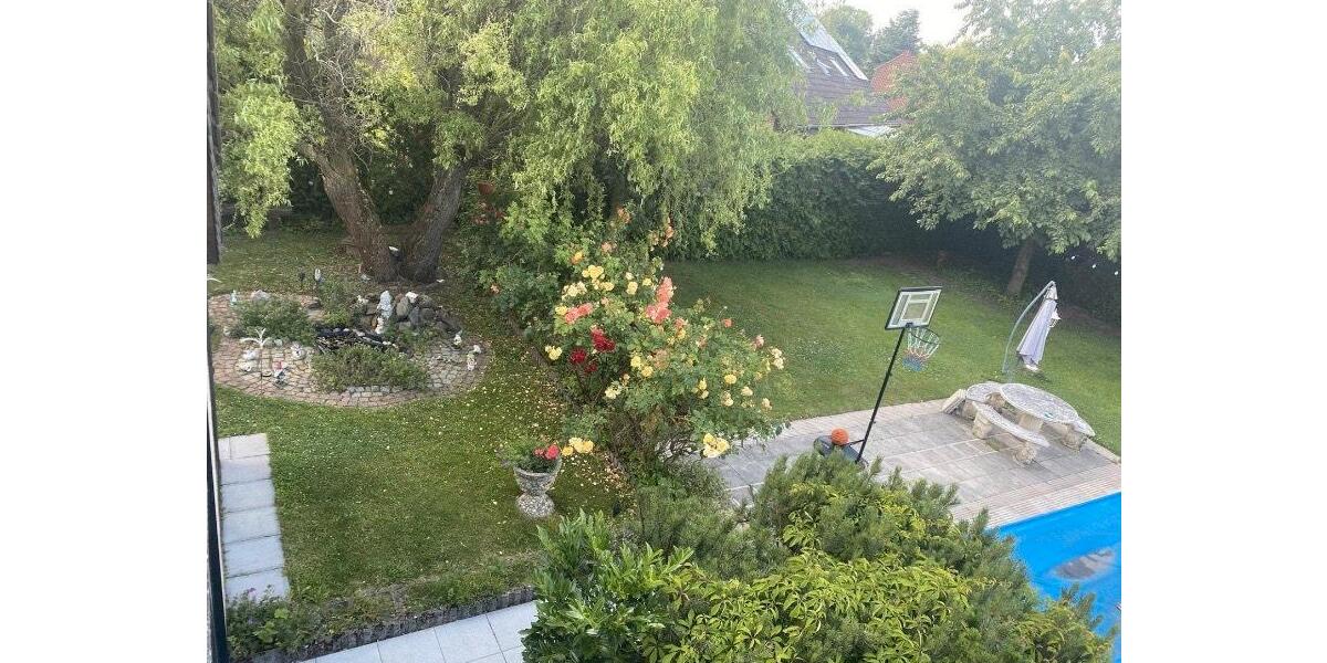 Einfamilienhaus Mechernich - 7 Zimmer, 244 m&sup2;, 539.000&euro; | Angebot:27080316