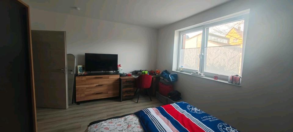 Erdgeschoßwohnung Linnich - 3 Zimmer, 91 m&sup2;, 1.000&euro; | Angebot:25982692