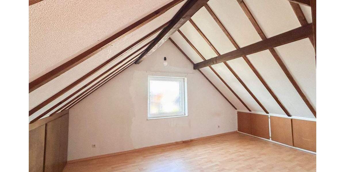 Mehrfamilienhaus, Wohnhaus Übach-Palenberg / Marienberg Marienberg - 4 Zimmer, 103 m&sup2;, 185.000&euro; | Angebot:25776336