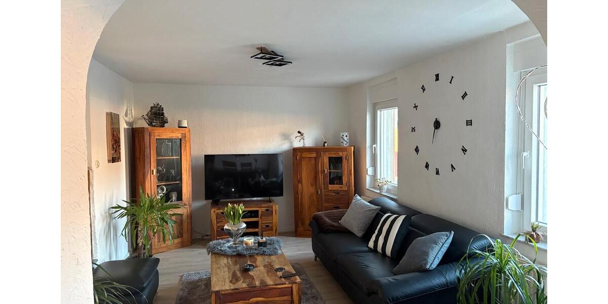 Etagenwohnung Kreuzau - 4 Zimmer, 100 m&sup2;, 1.180&euro; | Angebot:25994253