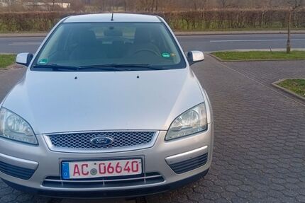 Ford Focus 212.275 km 1.199 &euro; Aachen 52080