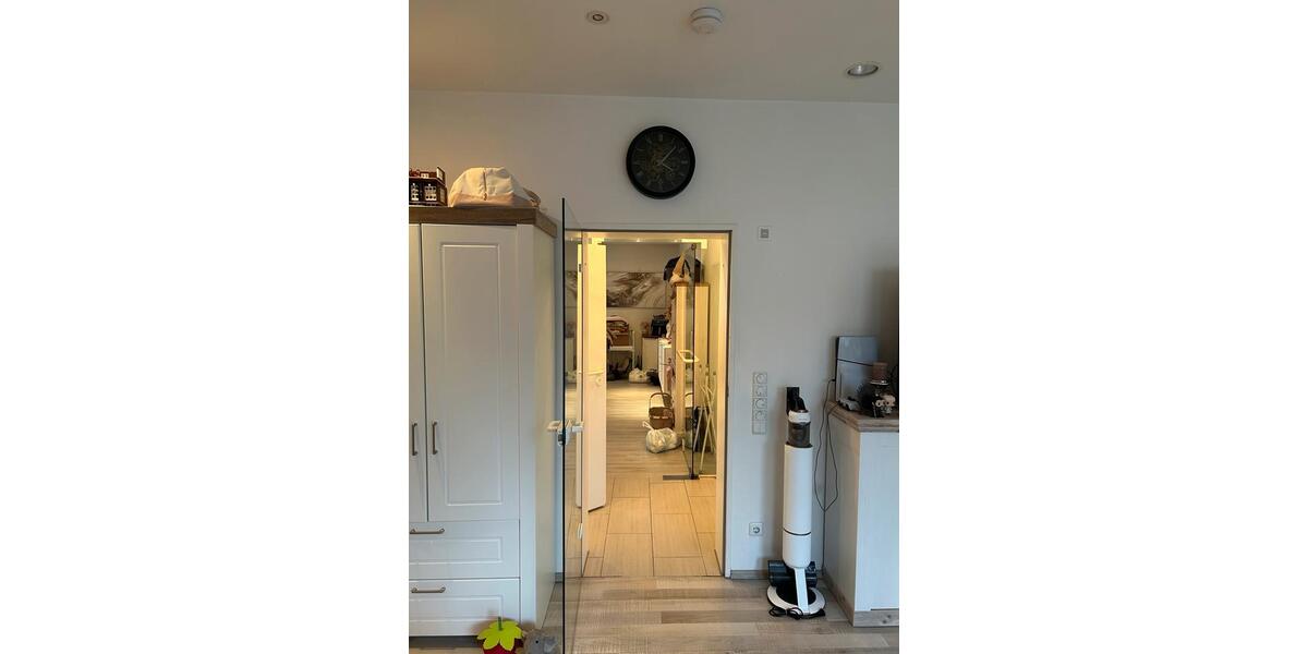 Etagenwohnung Aachen Aachen-Mitte - 2 Zimmer, 73 m&sup2;, 970&euro; | Angebot:25267798