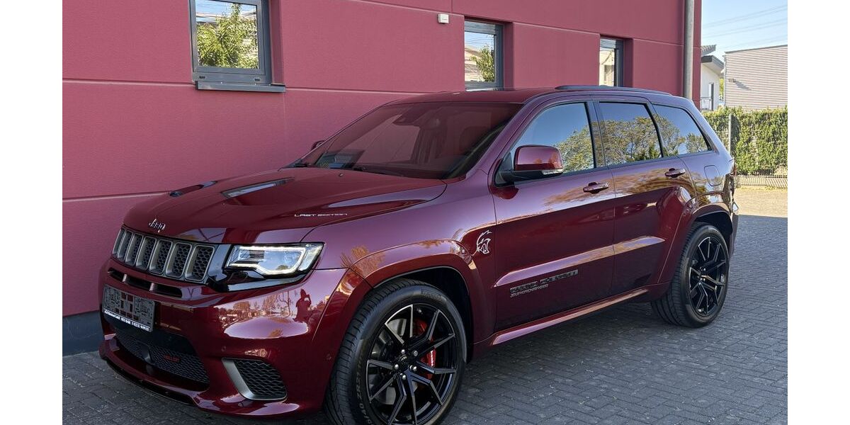 Jeep Grand Cherokee 33.209 km 82.600 &euro; Brühl 50321