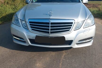 Mercedes-Benz E 200 87.850 km 16.400 &euro; Erftstadt 50374
